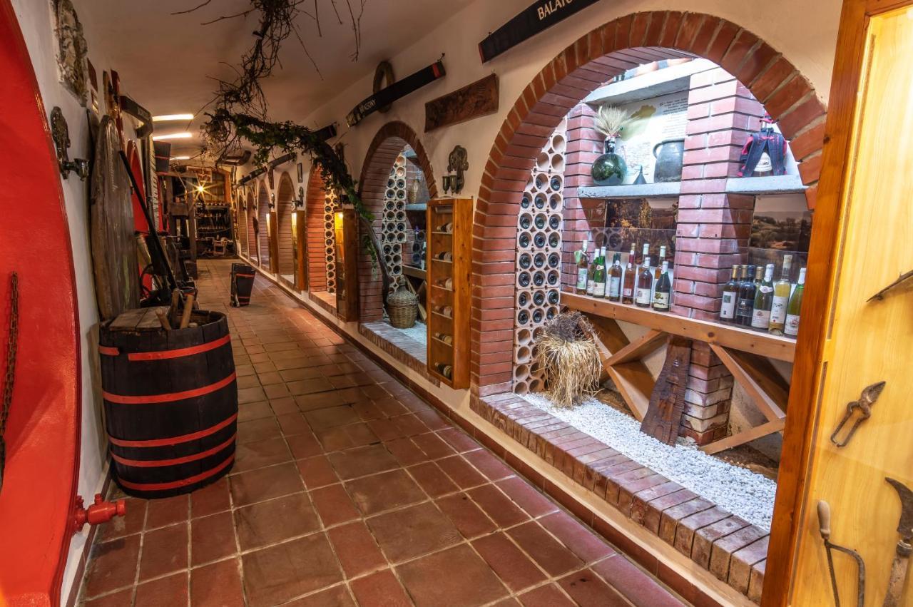 Hotel Bacchus Kestel Dış mekan fotoğraf